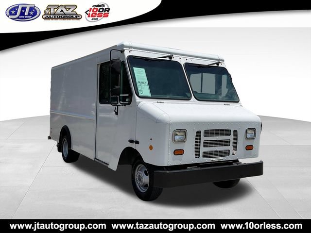 Used 2017 Ford E-350 and Econoline 350 Super Duty w/ A/C Prep Package RWD 360° Tour