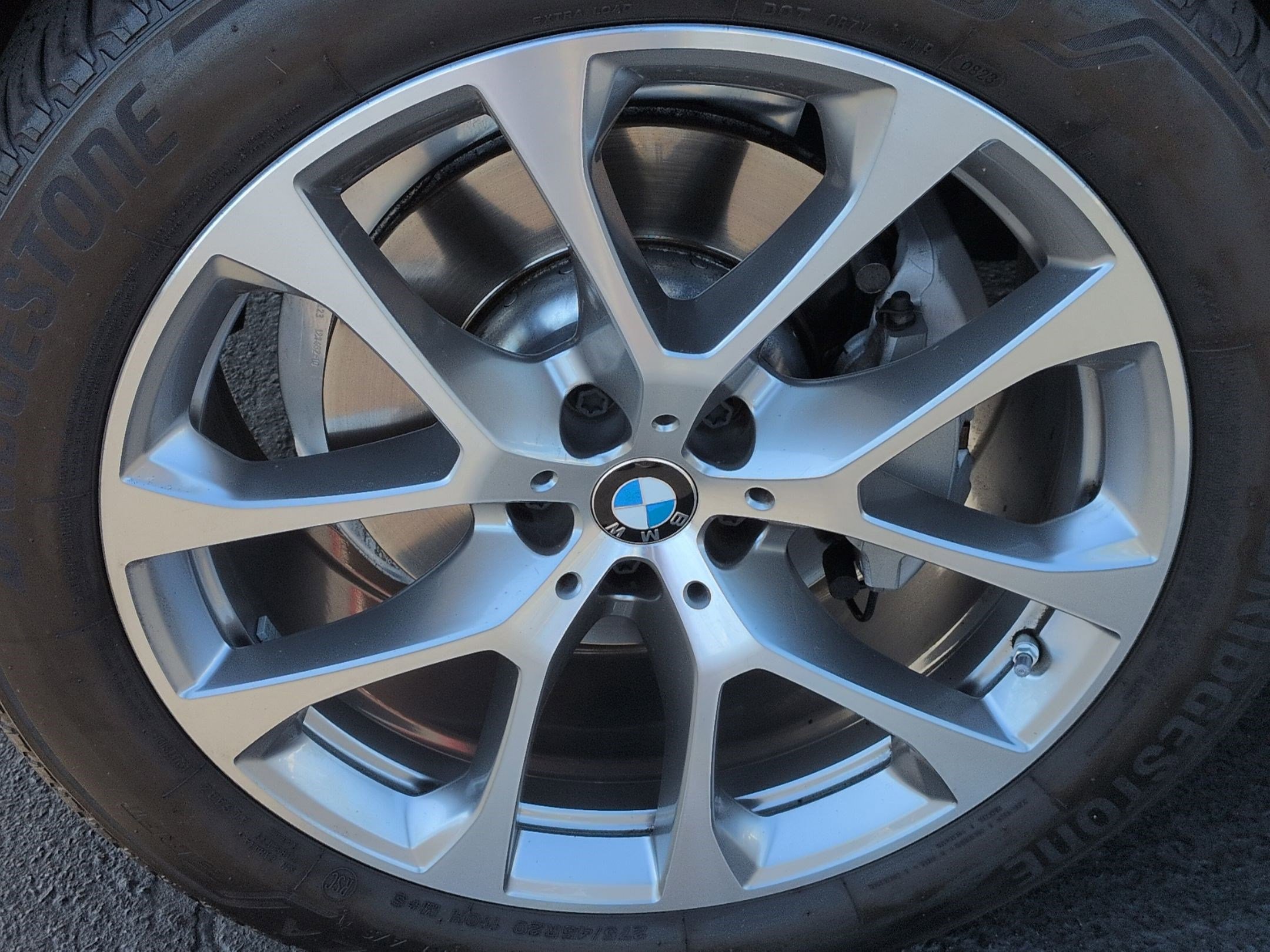 Certified 2023 BMW X5 xDrive40i w/ Premium Package AWD/4WD image 13