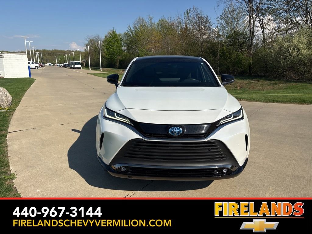 Used 2024 Toyota Venza Nightshade AWD/4WD image 12