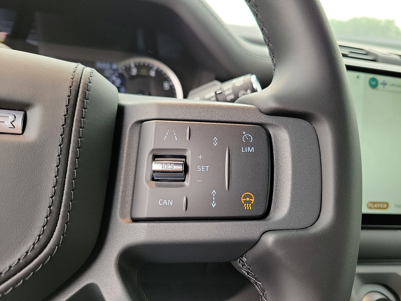 New 2023 Land Rover Defender 110 X AWD/4WD image 15
