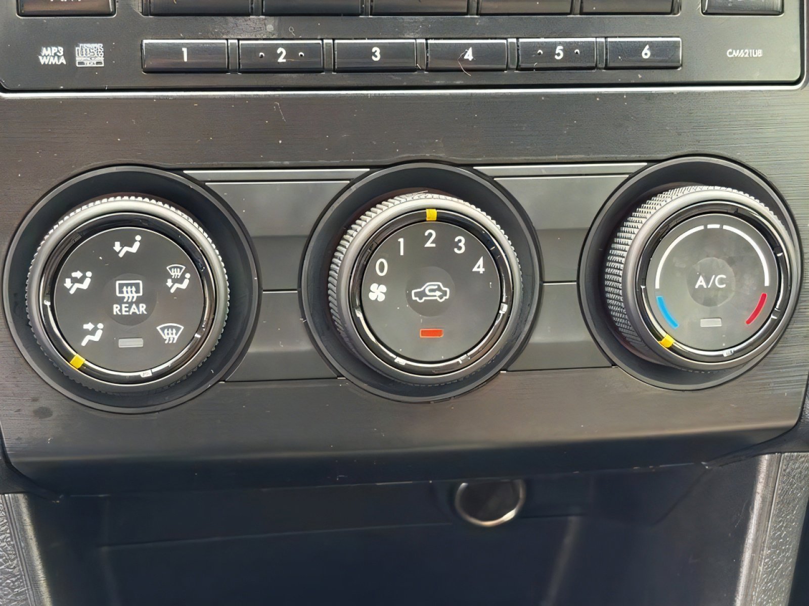 Used 2012 Subaru Impreza 2.0i Premium image 24