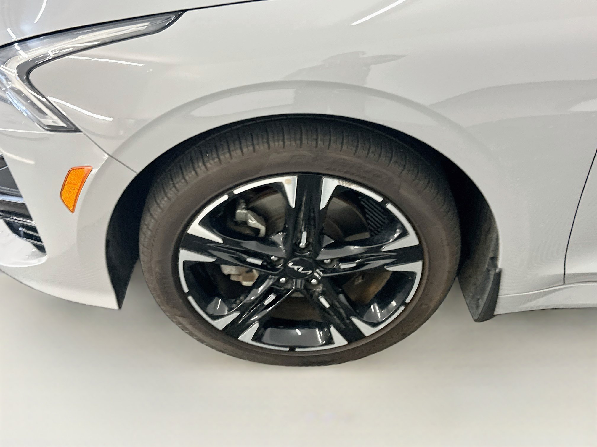 Used 2023 Kia K5 GT-Line w/ GT-Line Premium Package AWD/4WD image 11