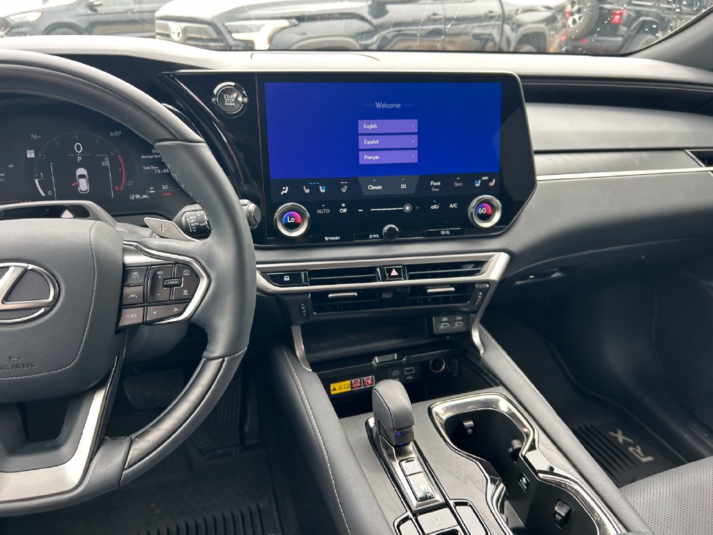 Used 2025 Lexus RX 350 Premium w/ Convenience Package FWD image 17