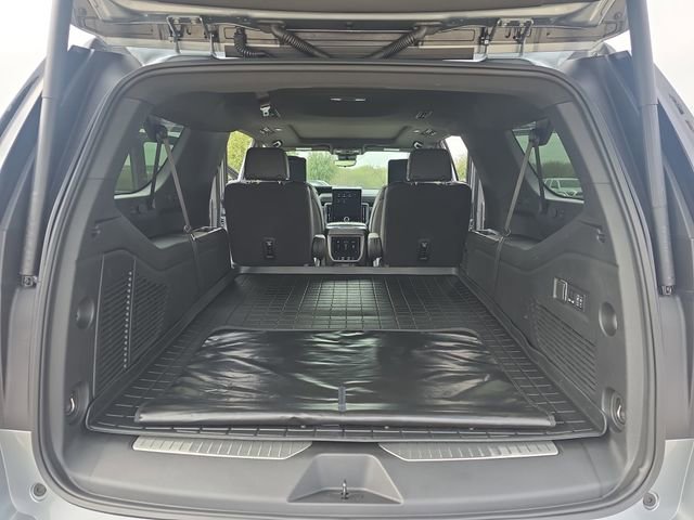 Used 2025 GMC Yukon XL AT4 Ultimate image 13