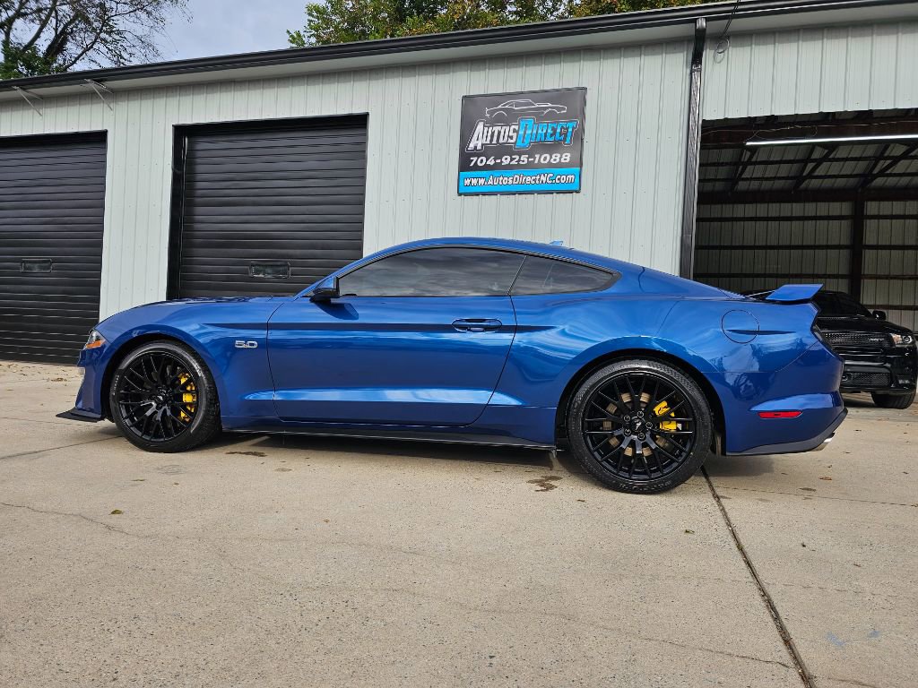 Used 2022 Ford Mustang GT Premium w/ GT Performance Package image 2
