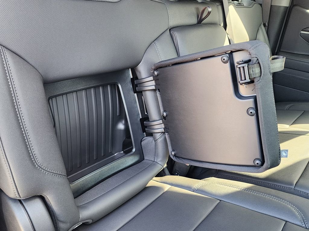 New 2026 GMC Sierra 1500 SLT image 46