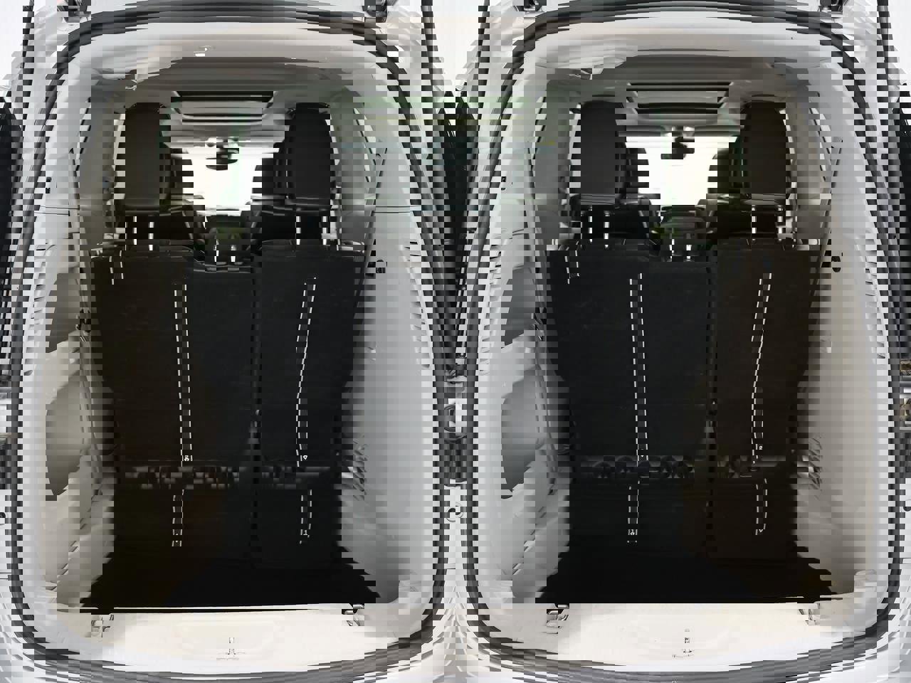 Used 2023 Chrysler Pacifica Limited image 33