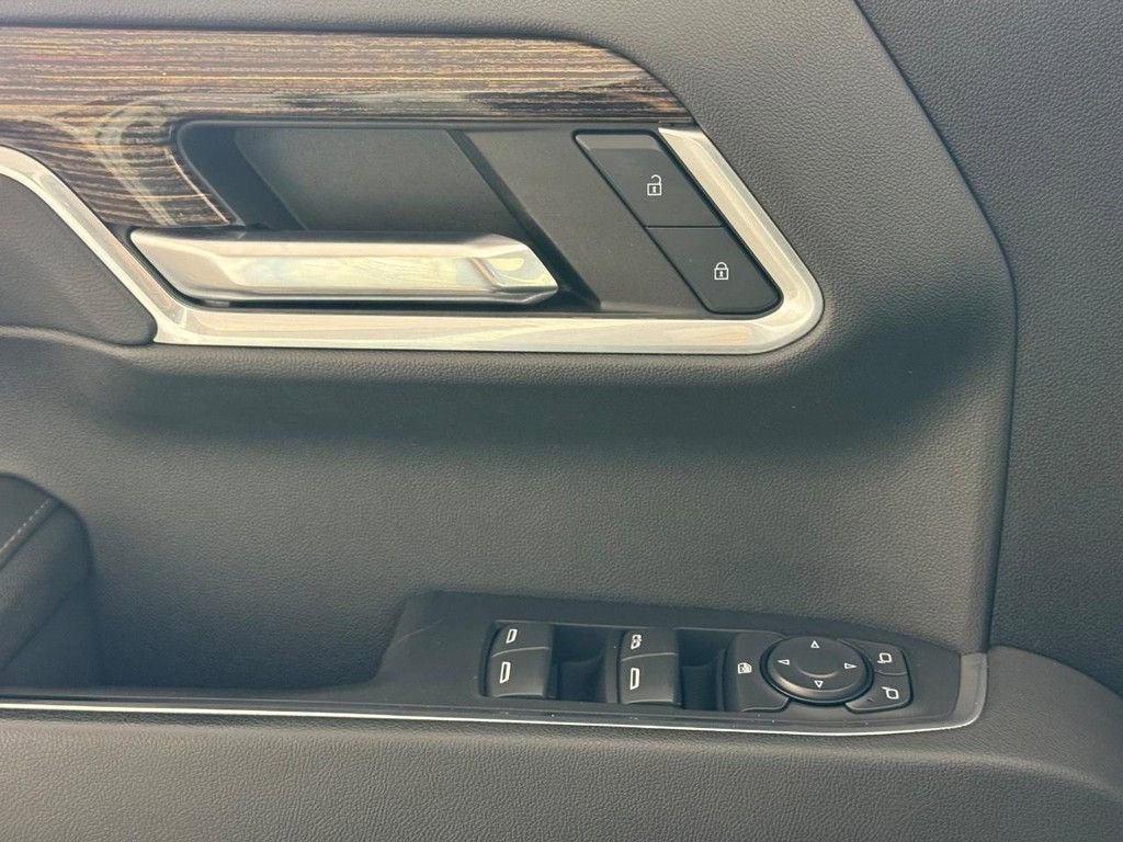 Used 2022 GMC Sierra 1500 Elevation image 26