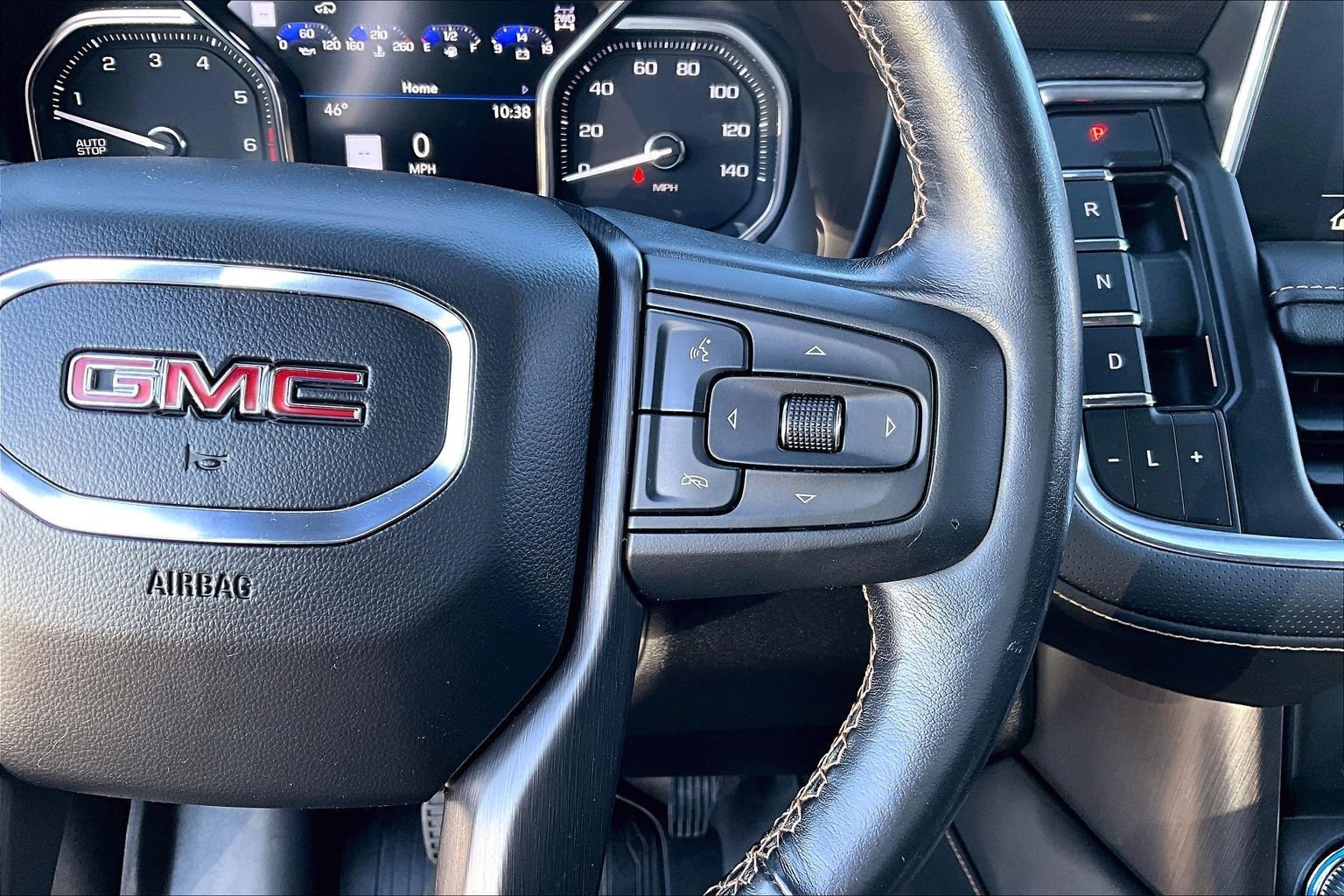 Used 2021 GMC Yukon AT4 w/ AT4 Premium Plus Package image 21