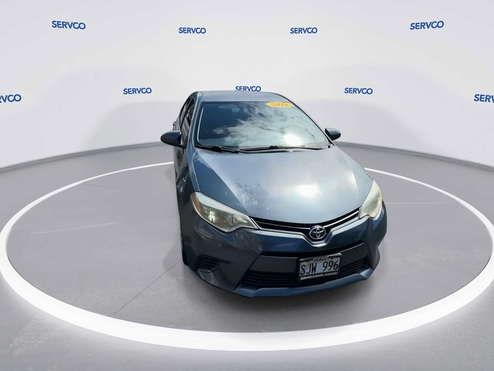 Used 2015 Toyota Corolla LE FWD image 2