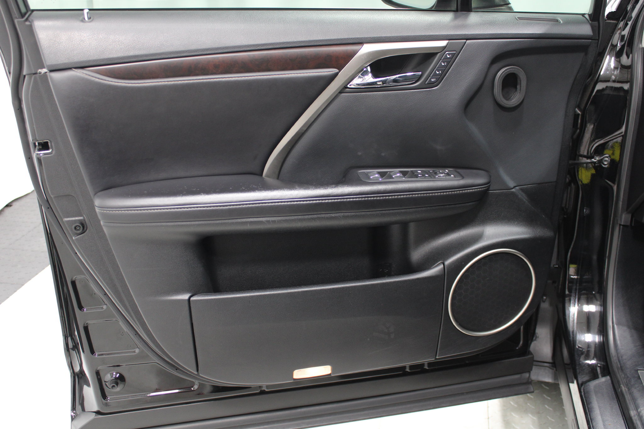 Used 2020 Lexus RX 350 AWD w/ Premium Package image 9