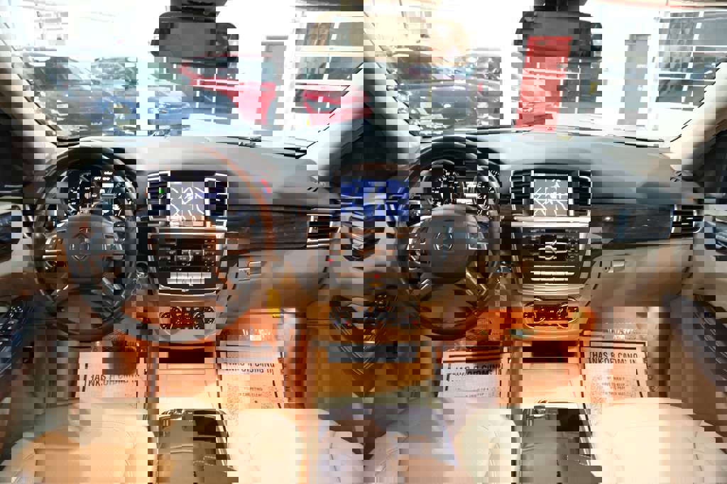 Used 2013 Mercedes-Benz ML 350 4MATIC image 27