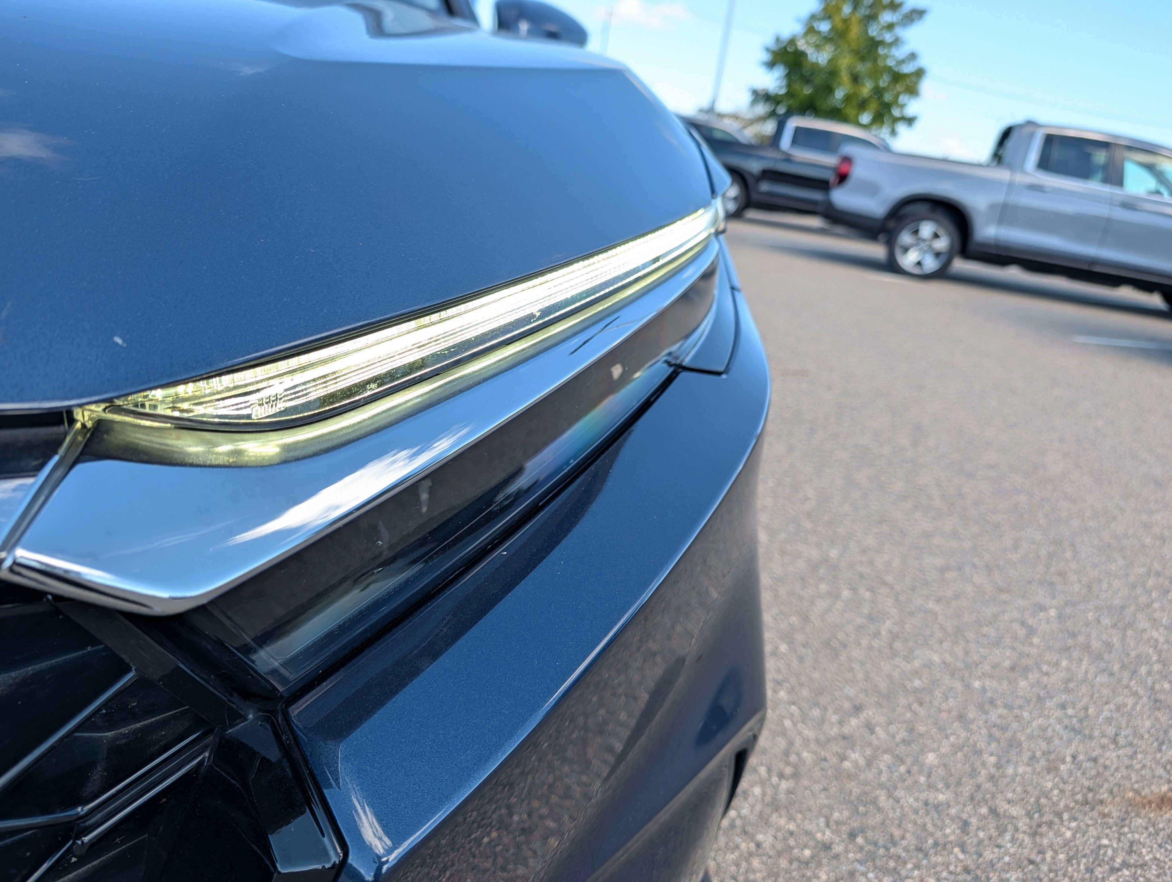 Used 2025 Honda CR-V EX-L image 16