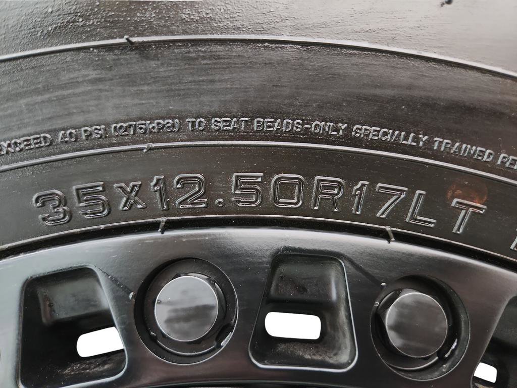 Used 2018 Jeep Wrangler Unlimited Sport S image 31