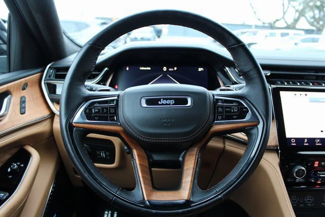 Used 2023 Jeep Grand Cherokee L Summit image 26