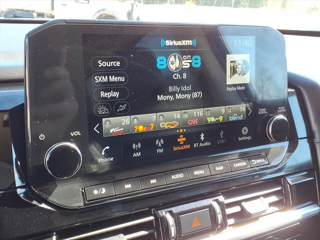 Used 2025 Nissan Pathfinder SL image 24