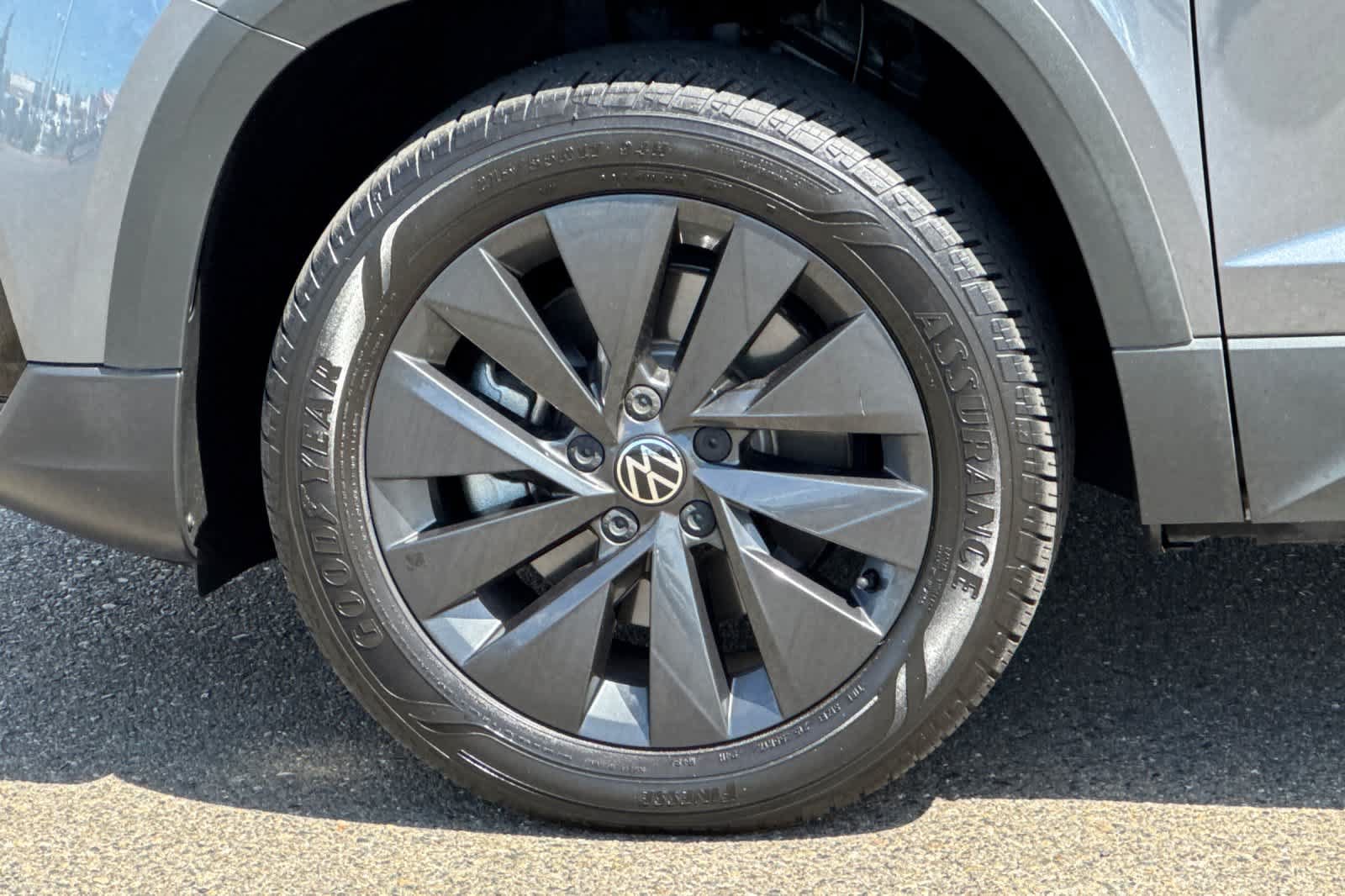 Used 2022 Volkswagen Taos S w/ IQ Drive S Package FWD image 30