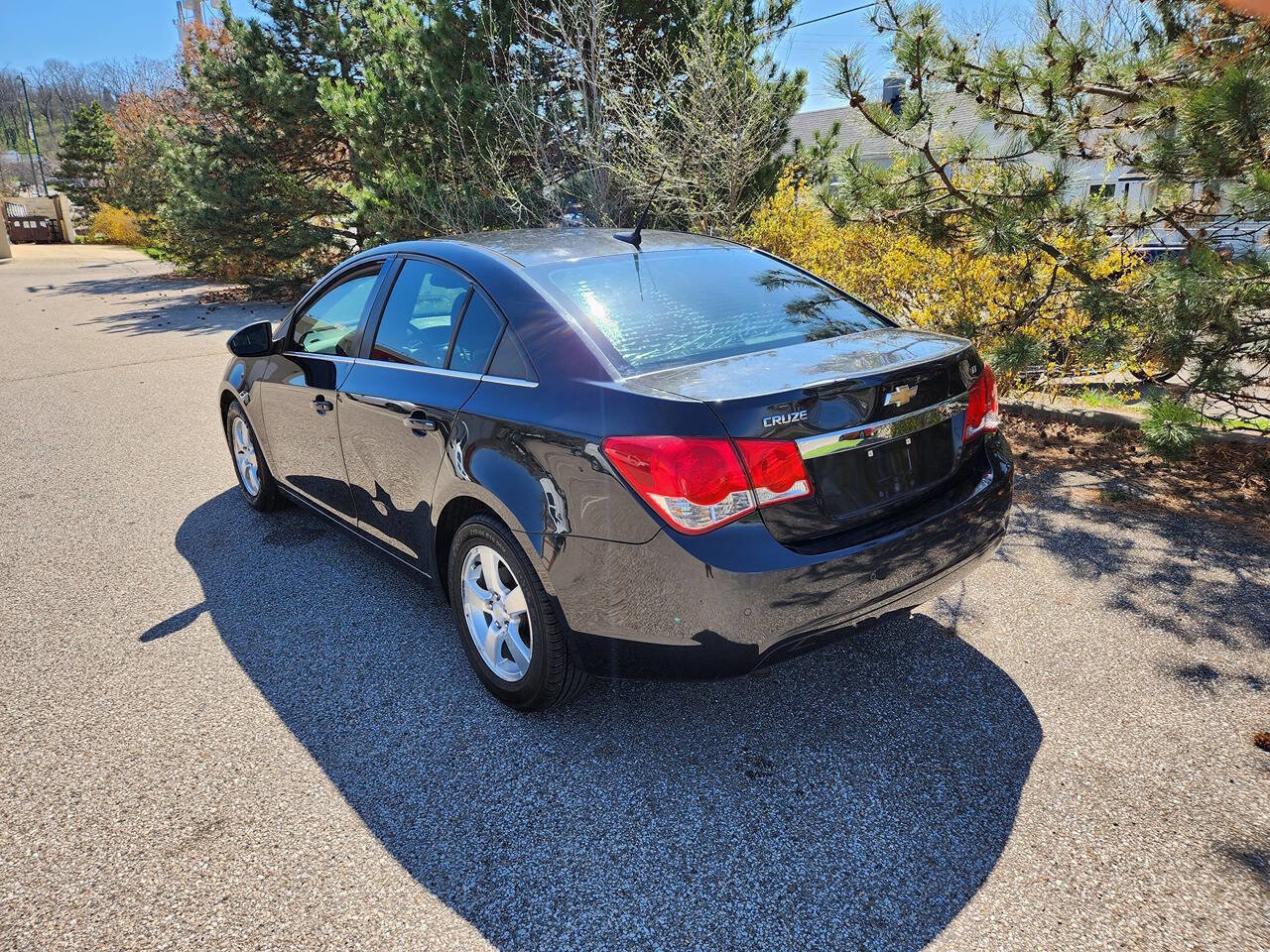 Used 2011 Chevrolet Cruze LT FWD image 14