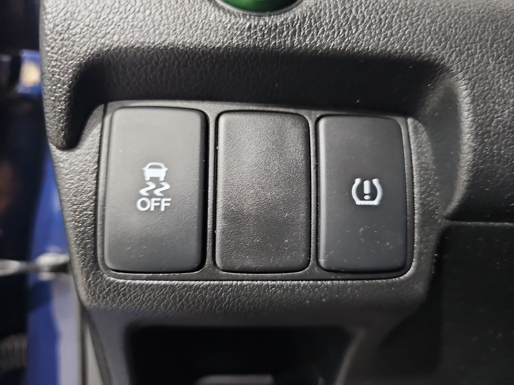 Used 2015 Honda CR-V EX image 27