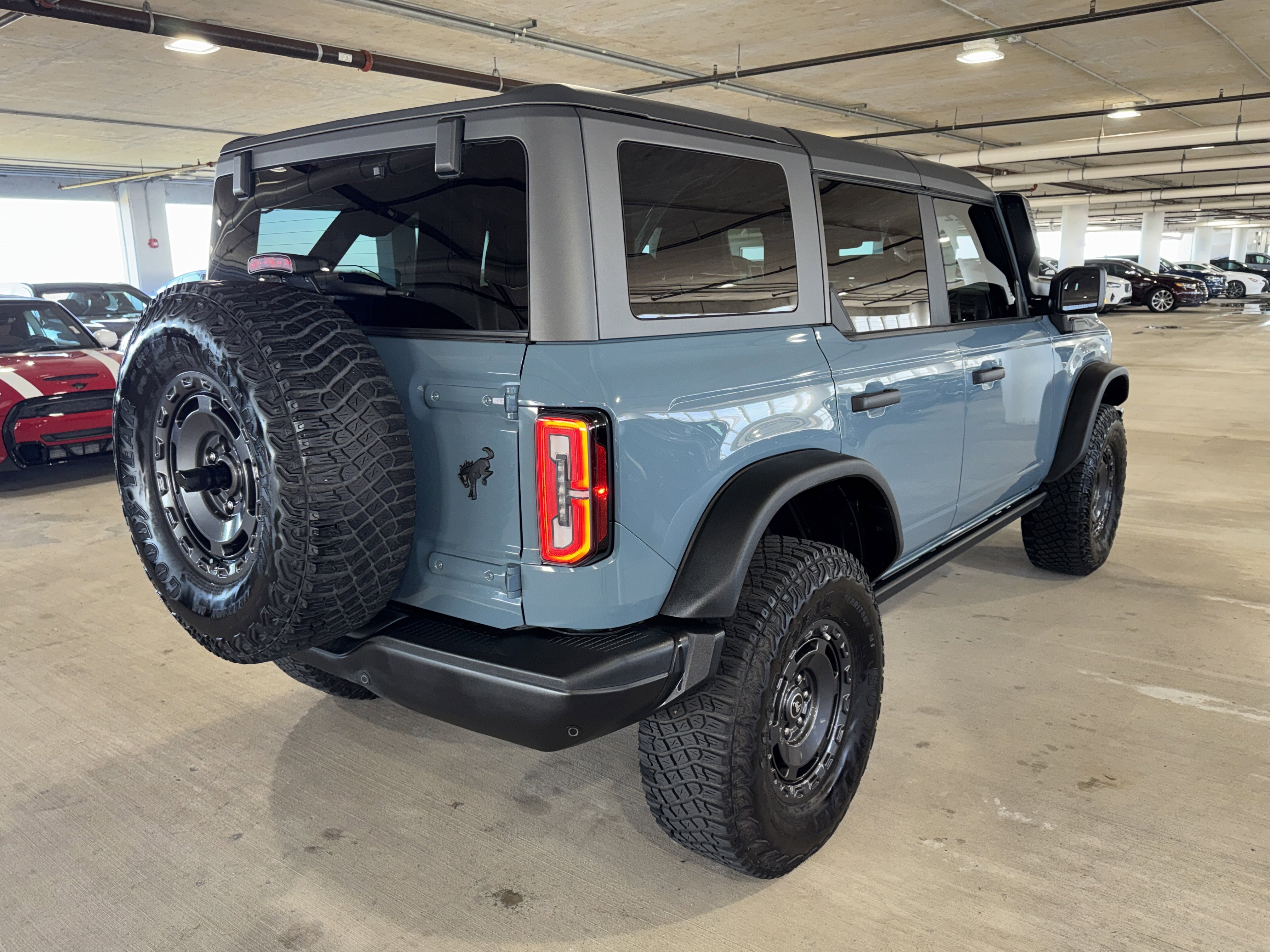 Used 2022 Ford Bronco Everglades image 8