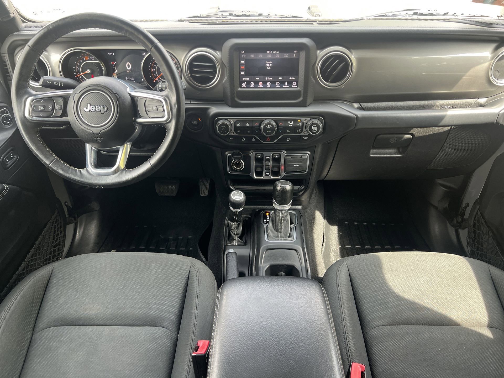 Used 2019 Jeep Wrangler Unlimited Sahara w/ Cold Weather Group image 2