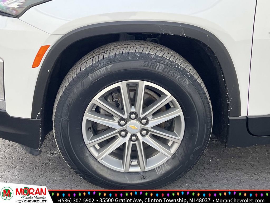 Certified 2023 Chevrolet Traverse LT image 9