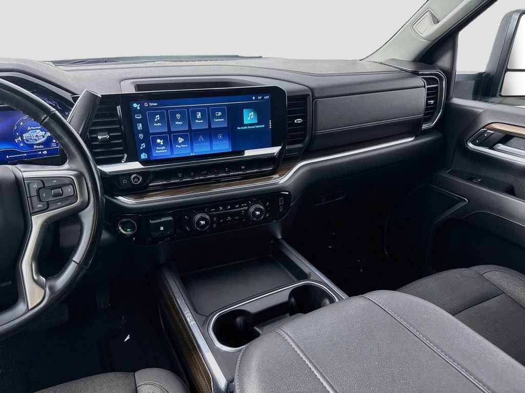 Used 2025 Chevrolet Silverado 3500 LT AWD/4WD image 28