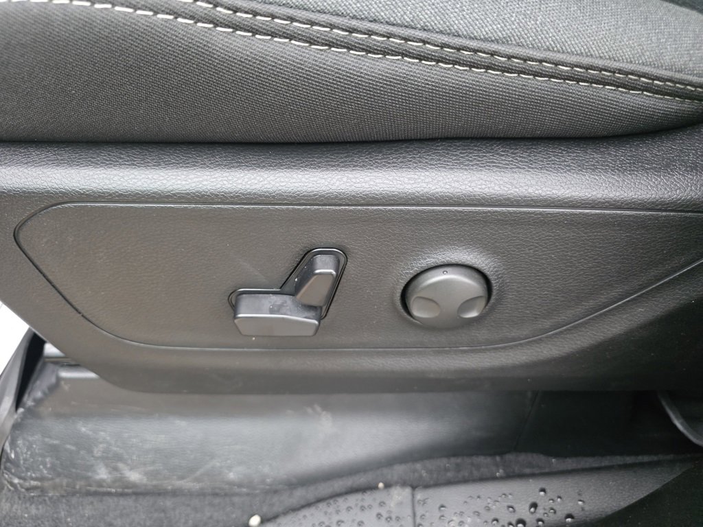 New 2026 RAM 1500 4x4 Crew Cab image 27