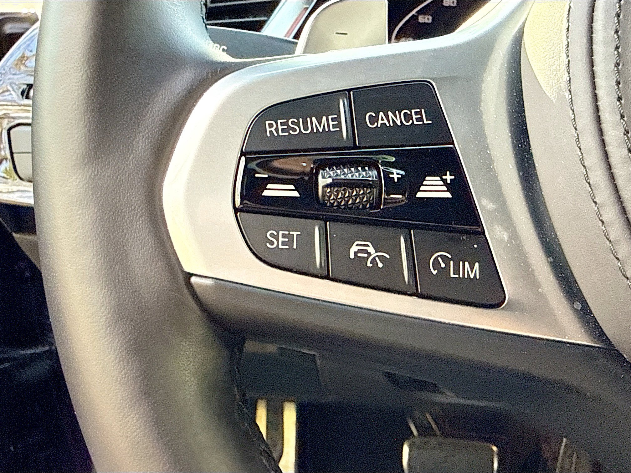 Used 2026 BMW Z4 M40i image 34