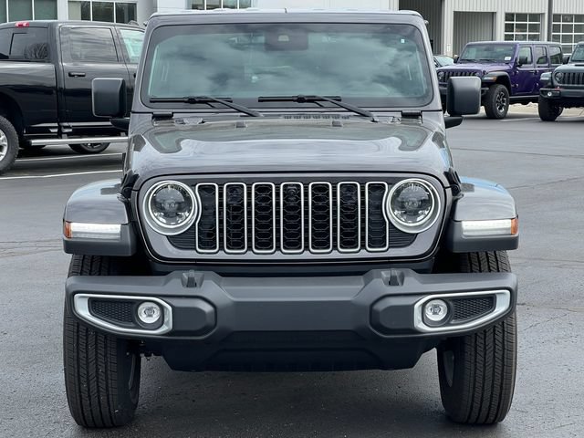 New 2025 Jeep Wrangler Unlimited Sahara w/ Safety Group AWD/4WD image 38