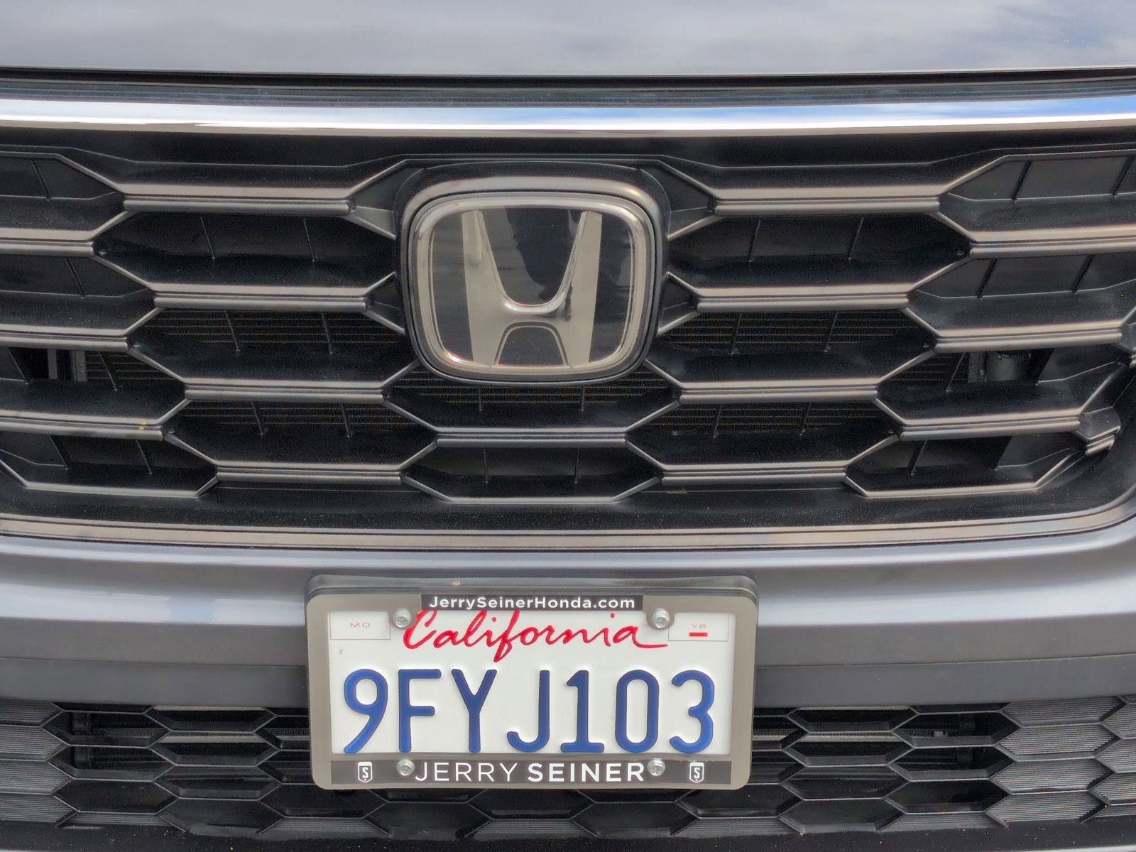 Used 2023 Honda CR-V LX image 9