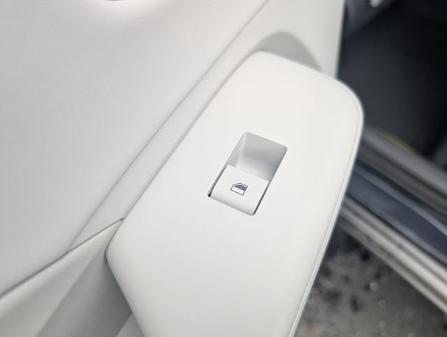 New 2026 Hyundai Kona Limited AWD/4WD image 11