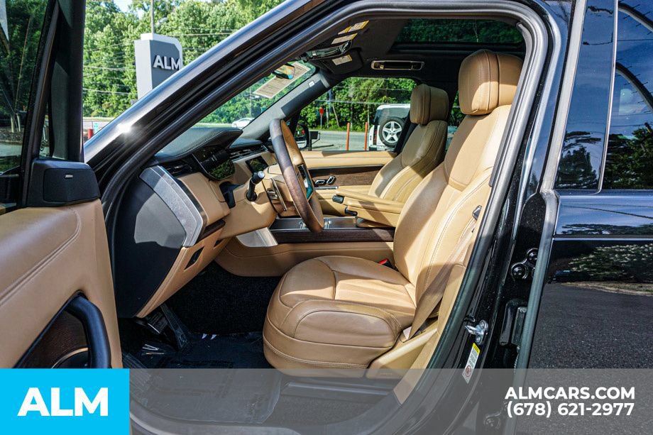 Used 2023 Land Rover Range Rover SE AWD/4WD image 19