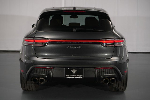 Used 2022 Porsche Macan S image 15