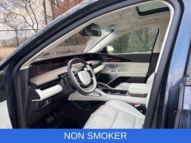 Certified 2024 Lincoln Nautilus Black Label image 15