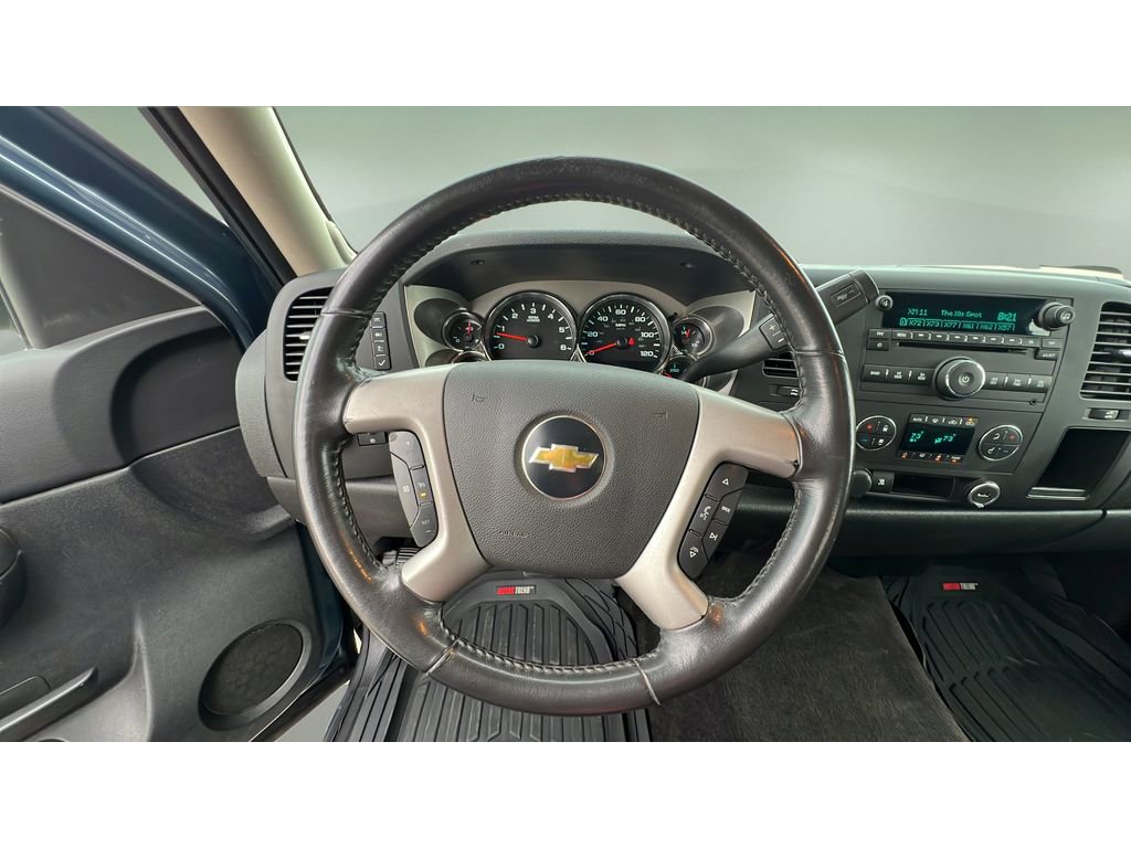 Used 2010 Chevrolet Silverado 1500 LT w/ Power Pack Plus AWD/4WD image 21