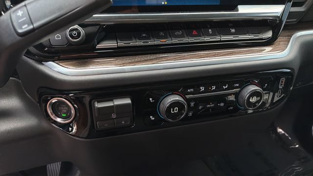 Used 2026 Chevrolet Silverado 1500 LT RWD image 30