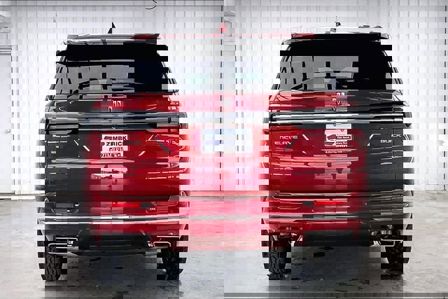 New 2025 Buick Enclave Avenir w/ Trailering Package, 5000 lbs. image 4