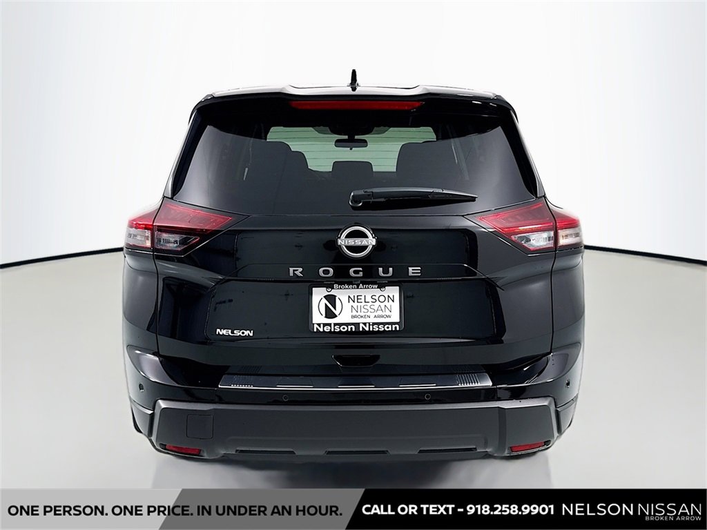New 2026 Nissan Rogue SV image 6