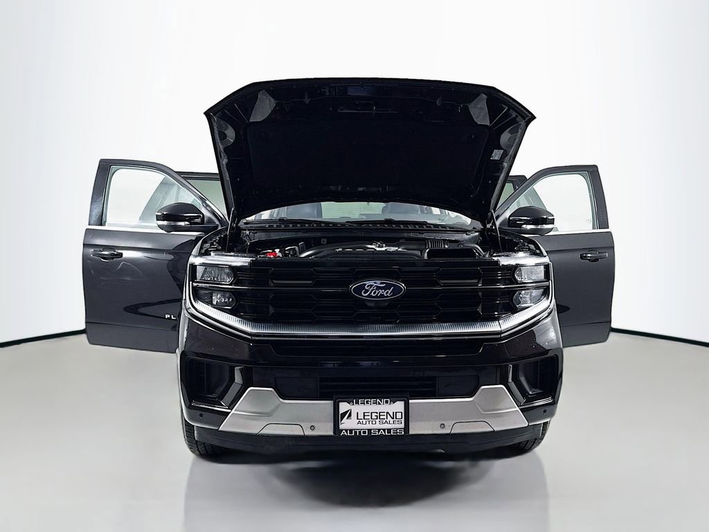 Used 2025 Ford Expedition Platinum AWD/4WD image 24