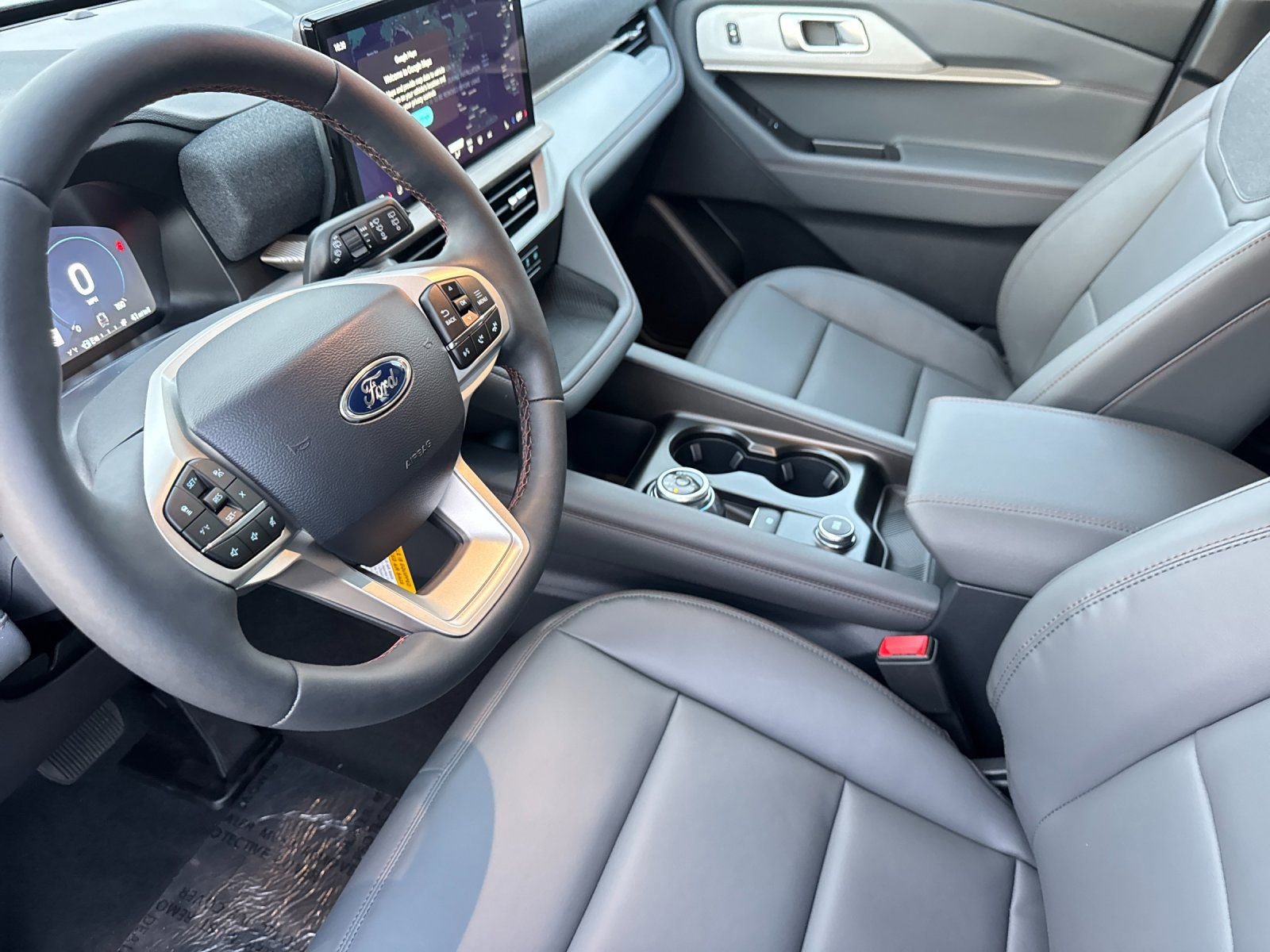 New 2026 Ford Explorer Active w/ Active Comfort Package image 9