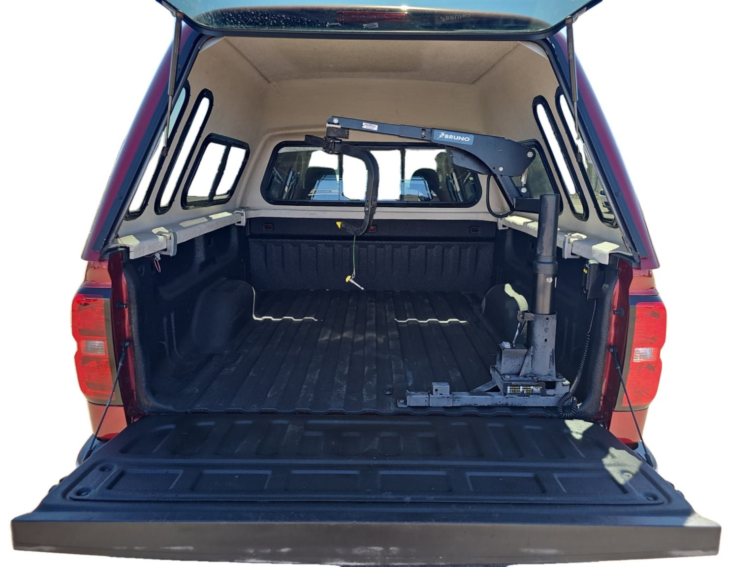Used 2018 Chevrolet Silverado 1500 LT w/ All Star Edition AWD/4WD image 19