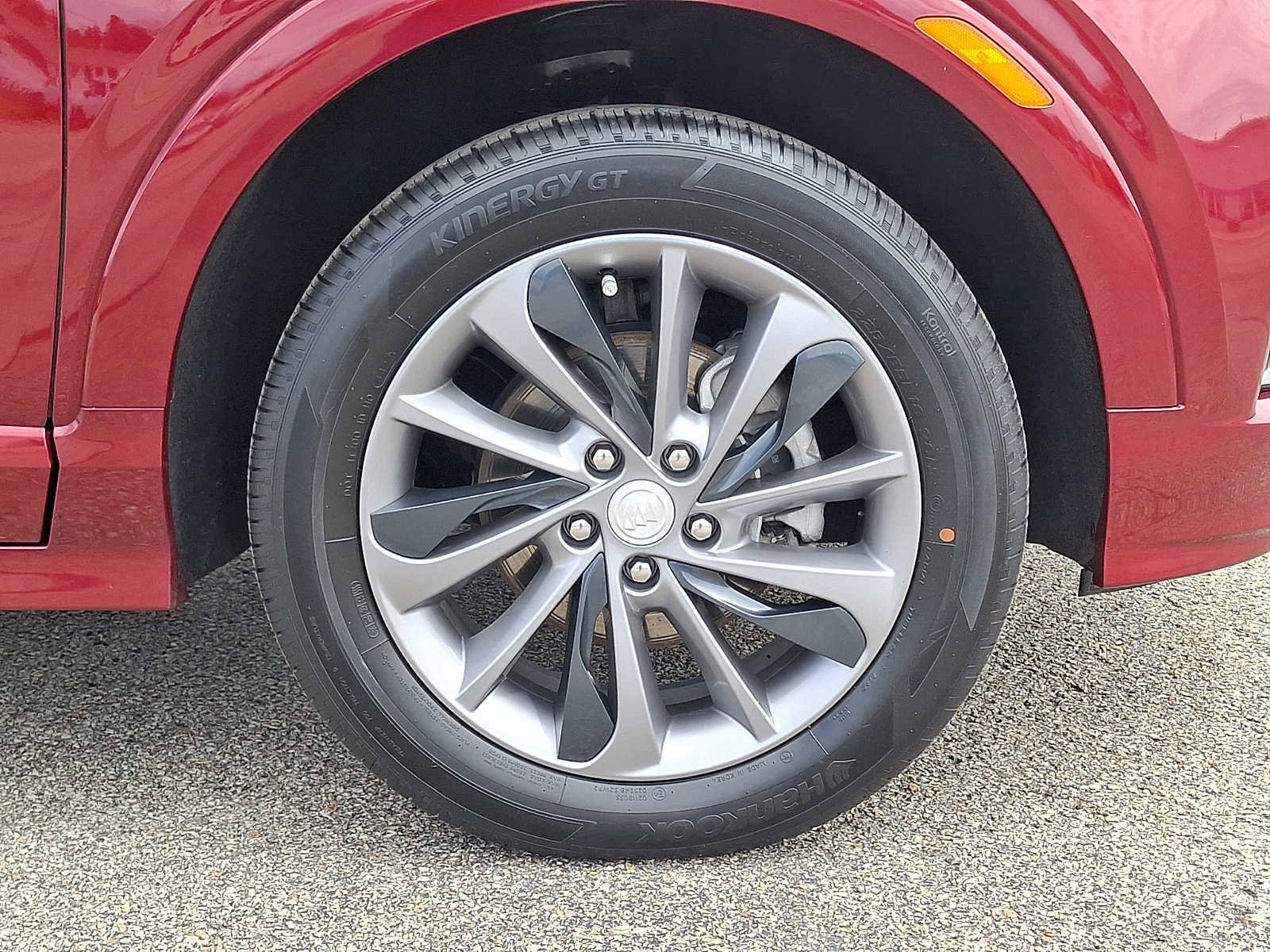 Used 2023 Buick Encore GX Select w/ Sport Touring Package image 9