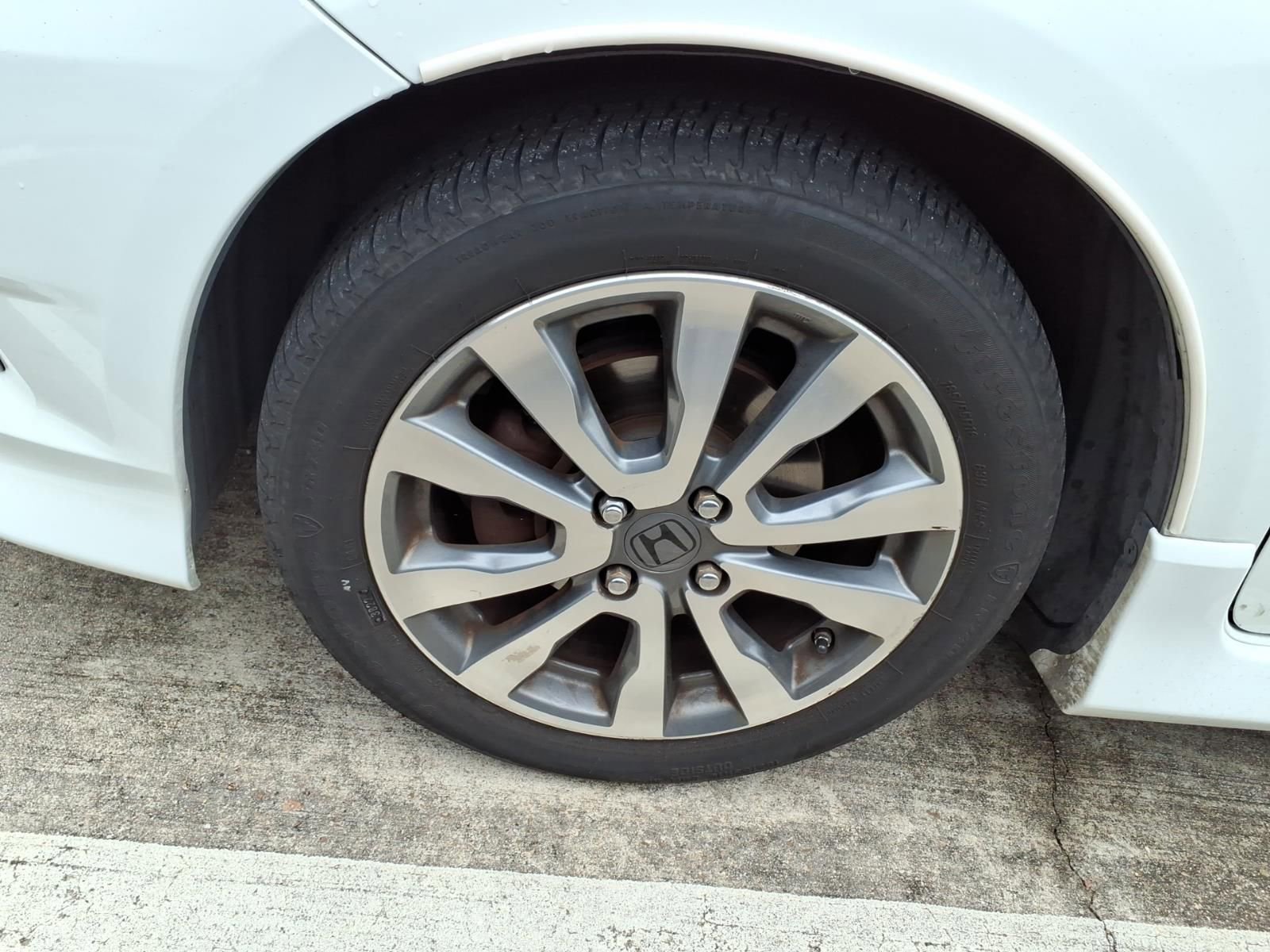 Used 2013 Honda Fit Sport image 5