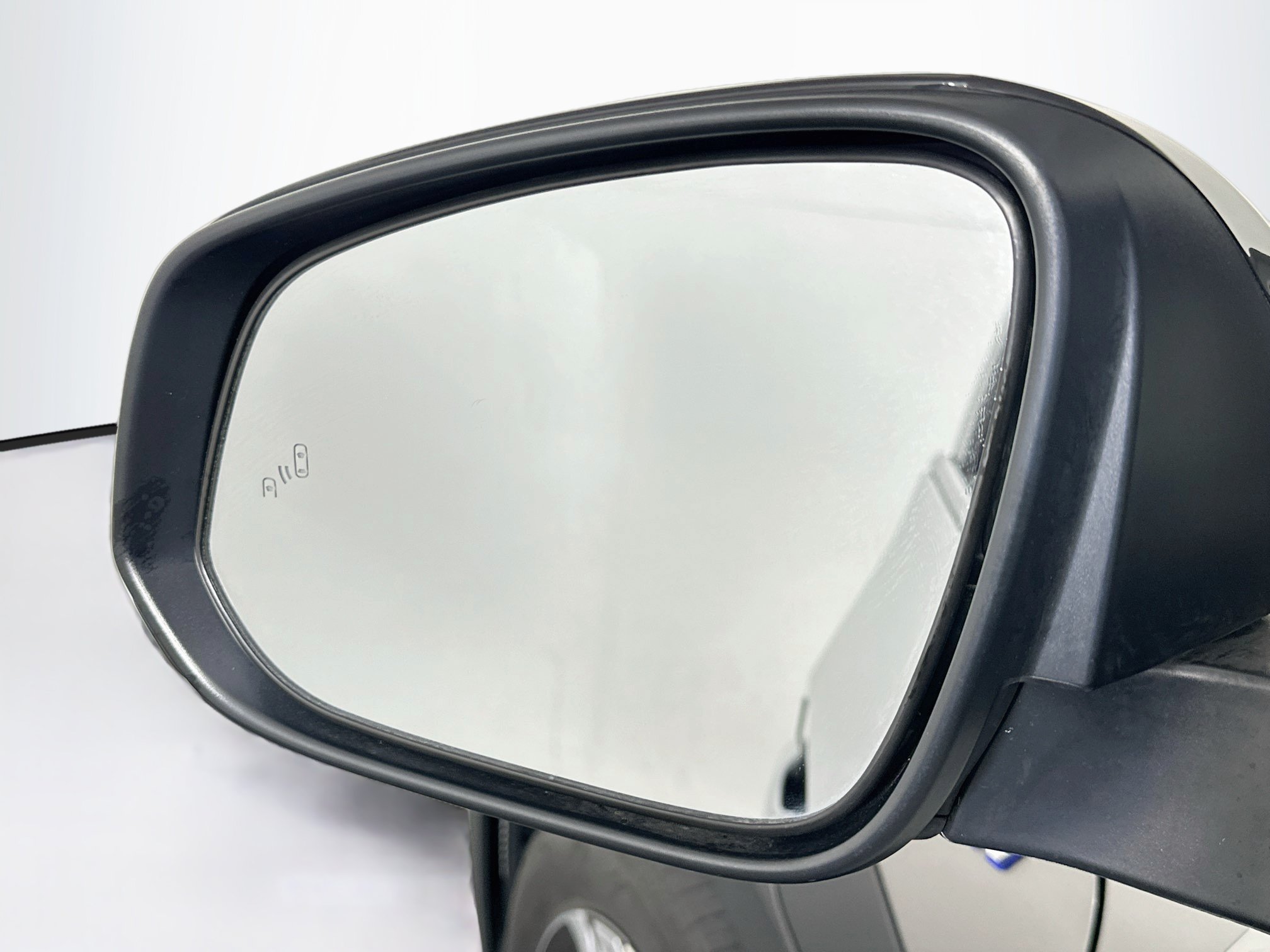 Used 2023 Subaru Solterra AWD image 16