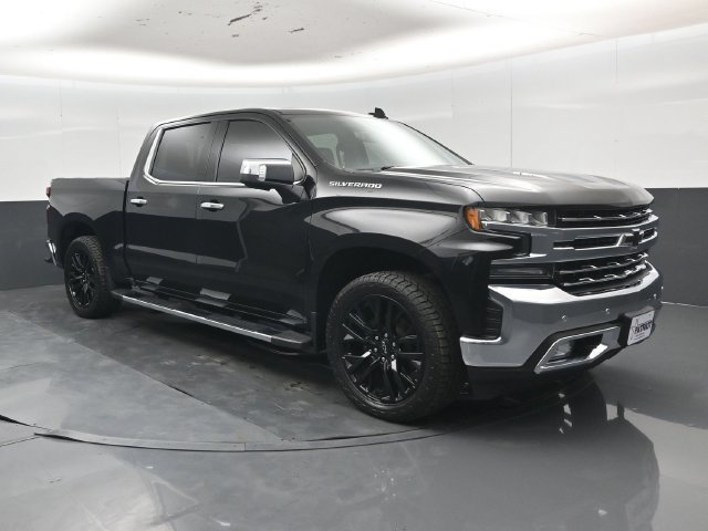 Used 2020 Chevrolet Silverado 1500 LTZ w/ LTZ Premium Package AWD/4WD image 36