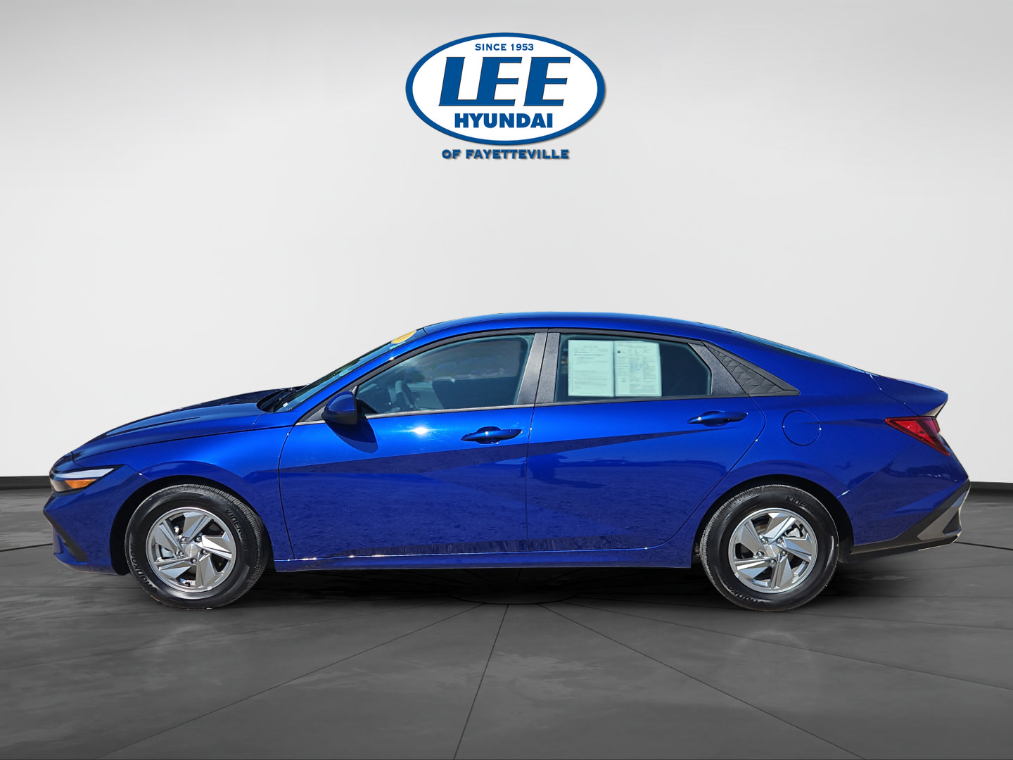 Certified 2026 Hyundai Elantra SE FWD image 6