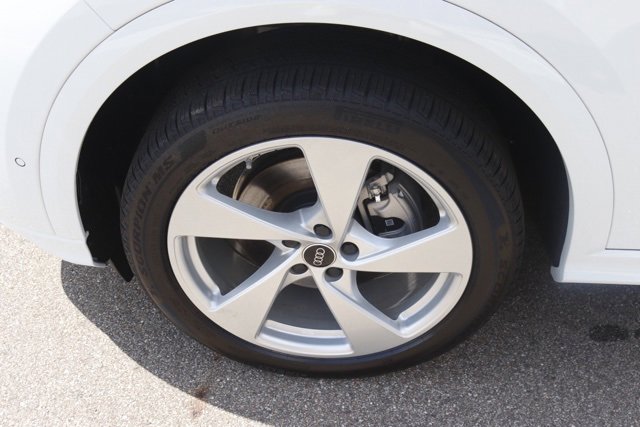 New 2025 Audi Q5 2.0T Premium Plus image 12