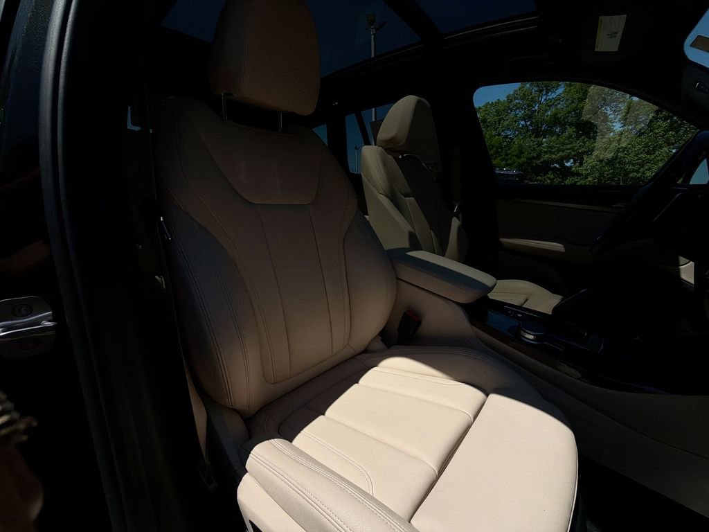 Used 2019 BMW X3 xDrive30i w/ Convenience Package AWD/4WD image 13