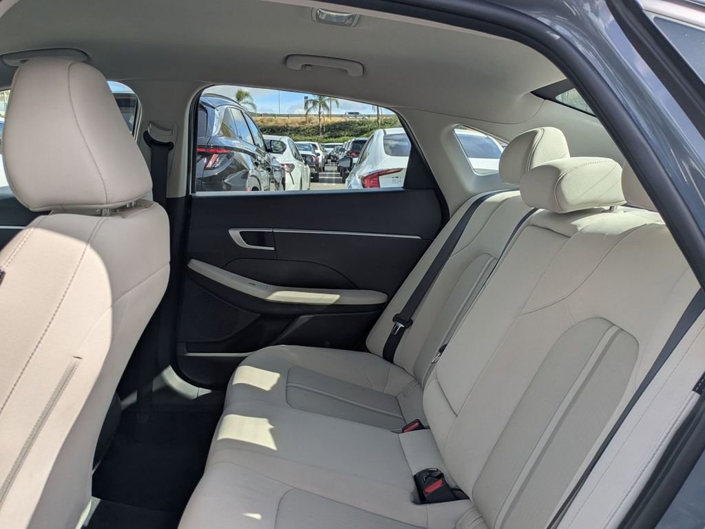 Certified 2025 Hyundai Sonata SEL image 27